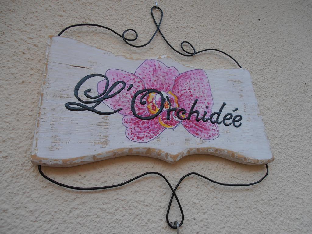 Bed and Breakfast L'Orchidee Ginestas Zimmer foto