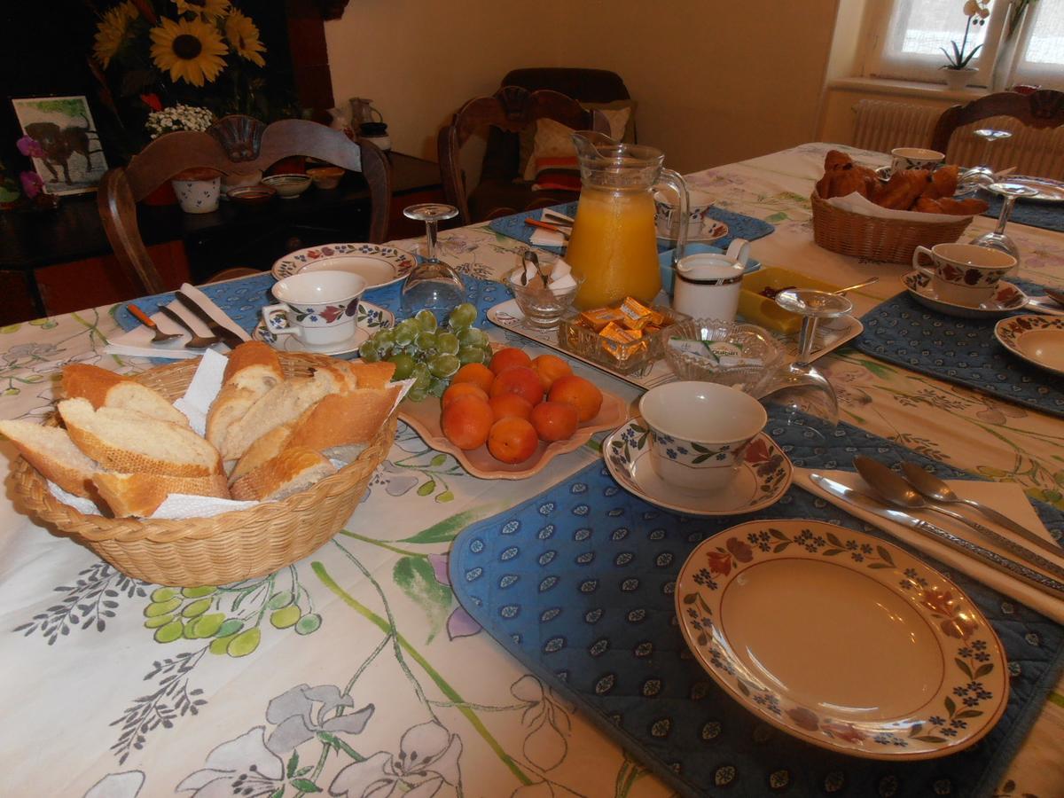 Bed and Breakfast L'Orchidee Ginestas Exterior foto