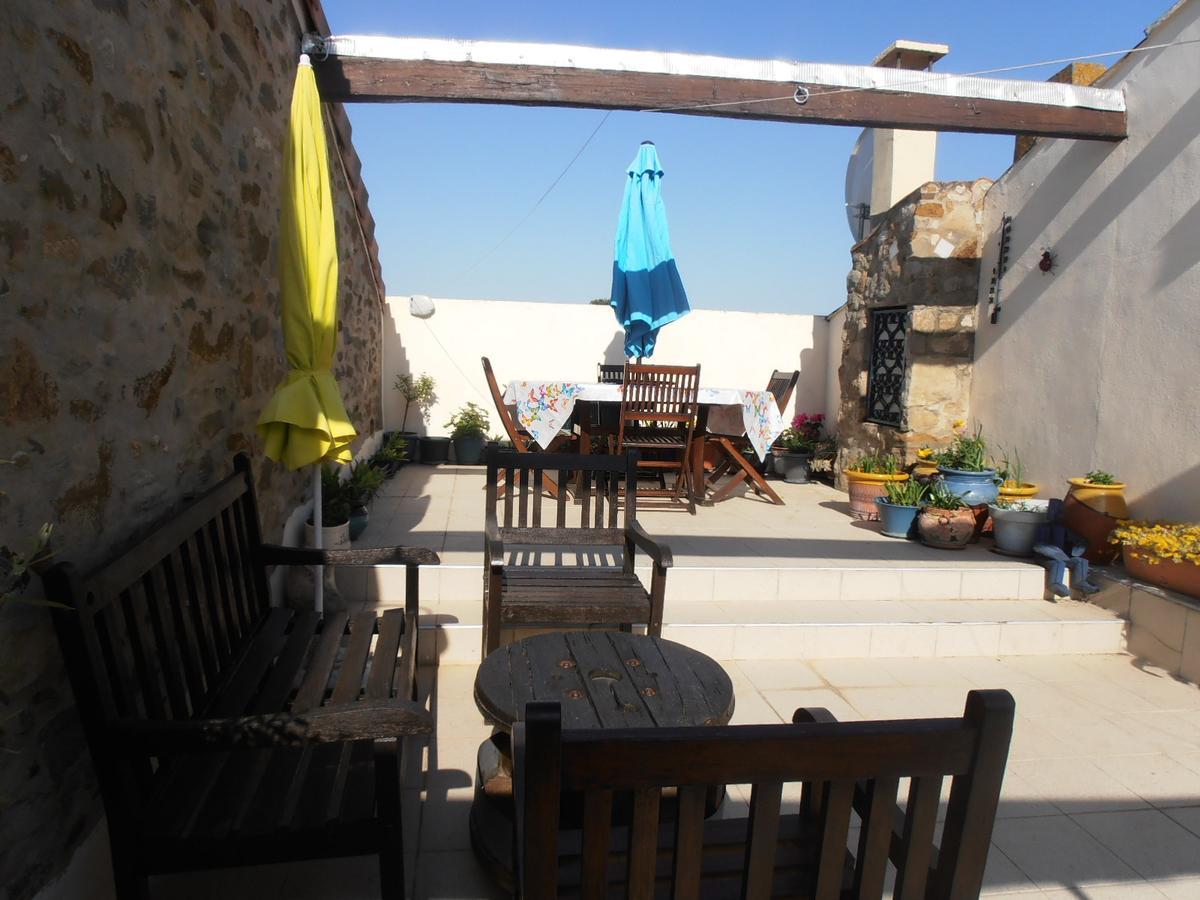 Bed and Breakfast L'Orchidee Ginestas Exterior foto